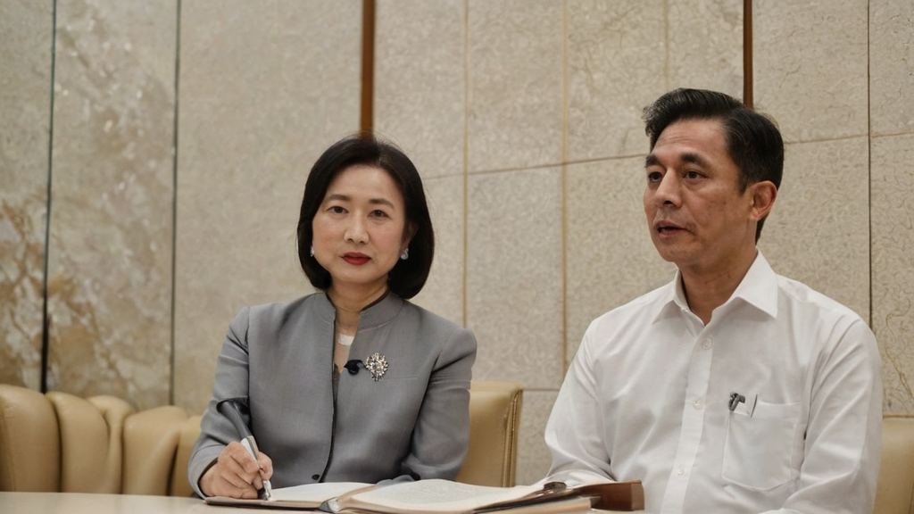 我们相信他希望他能够度过这个难关整形变化太大令人失望